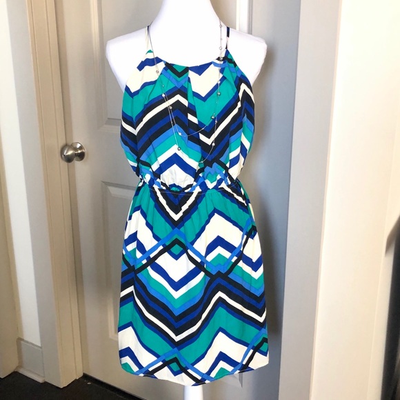 Francesca’s 🎀 Chevron Halter Dress - M - Picture 3 of 8